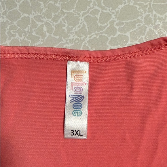 LuLaRoe Vibrant Coral Short Sleeve Top - Picture 2 of 3